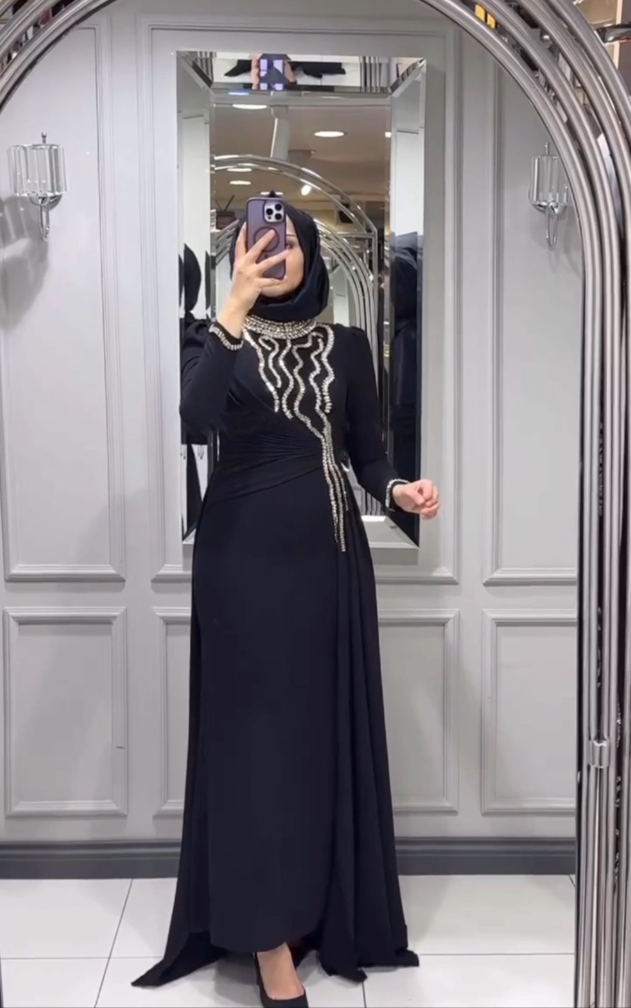 Turkish Modest Dress – Italian Double Fabric with Shiny Chest Accessory
