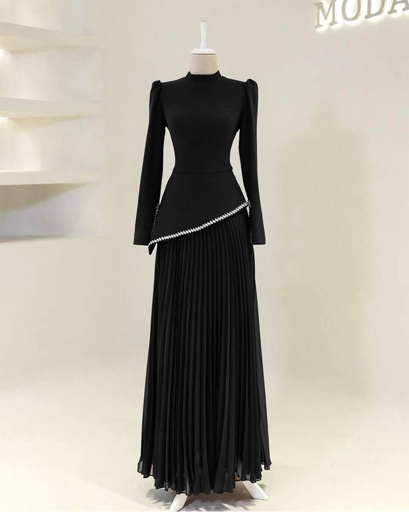 Turkish Modest Dress – Double Fabric with Chiffon & Diamond Details