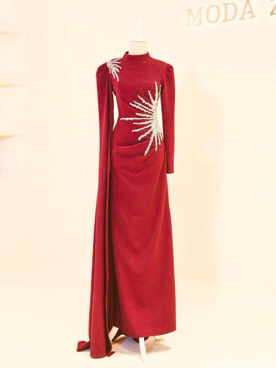 Turkish Modest Dress – Double Fabric with Shiny Accessory