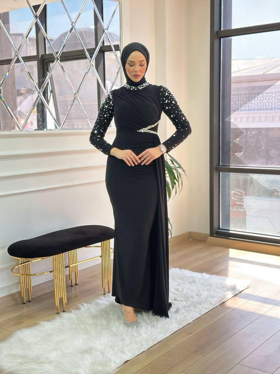 Turkish-Style Modest Dress – Sandy Lycra with Diamond Waist & Sleeve Accessory