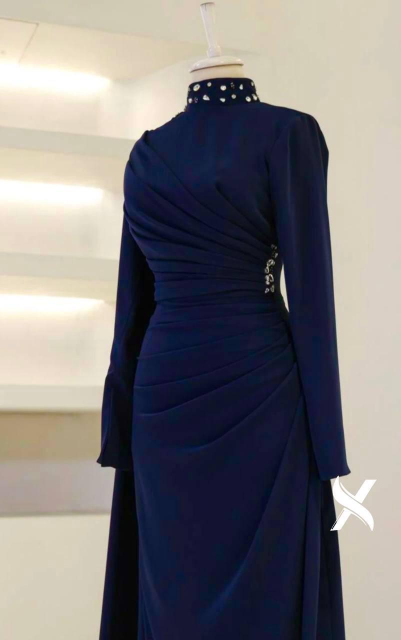 Turkish Modest Dress – Scuba Fabric with Diamond Neck & Shoulder Detail