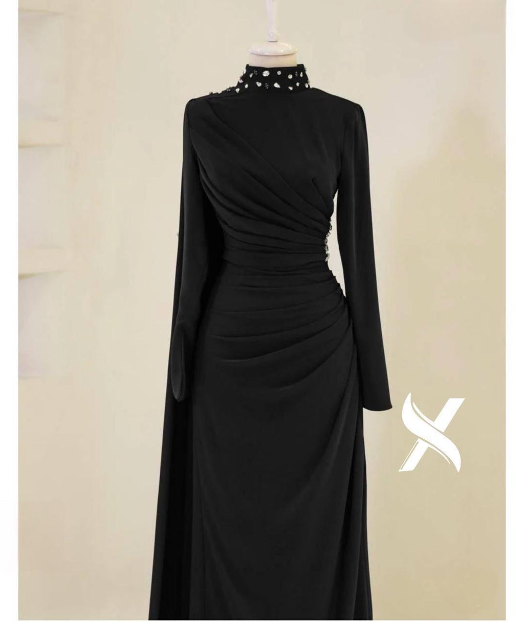 Turkish Modest Dress – Scuba Fabric with Diamond Neck & Shoulder Detail