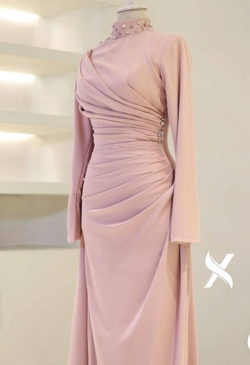 Turkish Modest Dress – Scuba Fabric with Diamond Neck & Shoulder Detail