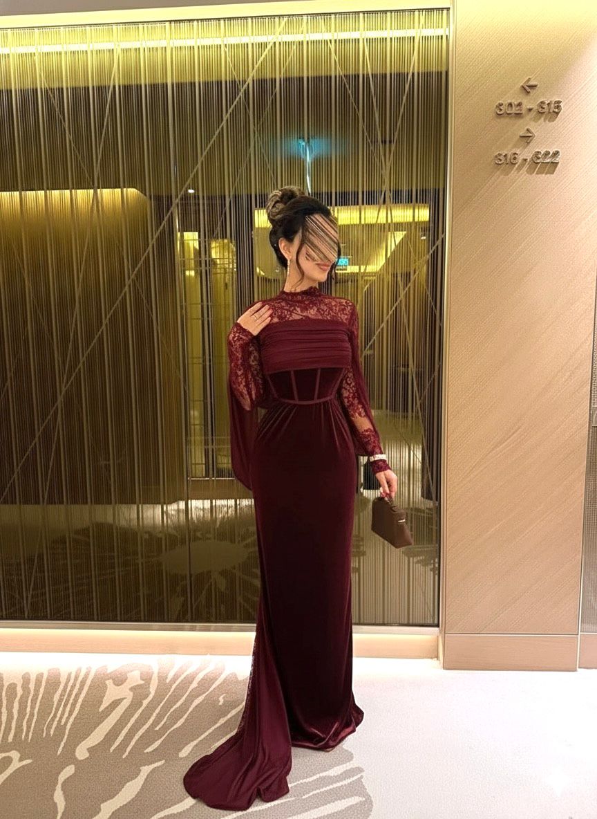 Turkish Evening Dress – Velvet, Satin & Luxury Lace