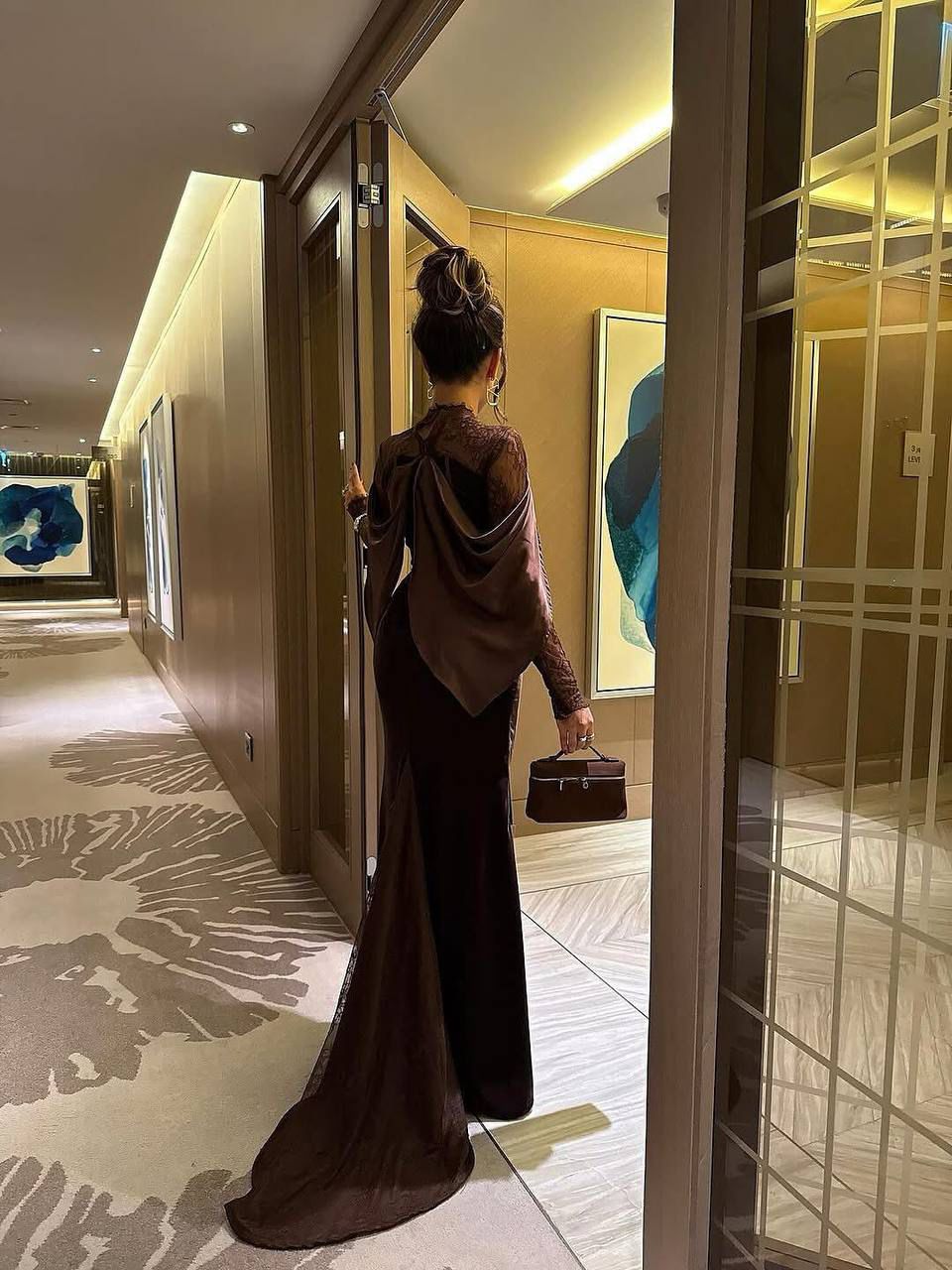 Turkish Evening Dress – Velvet, Satin & Luxury Lace