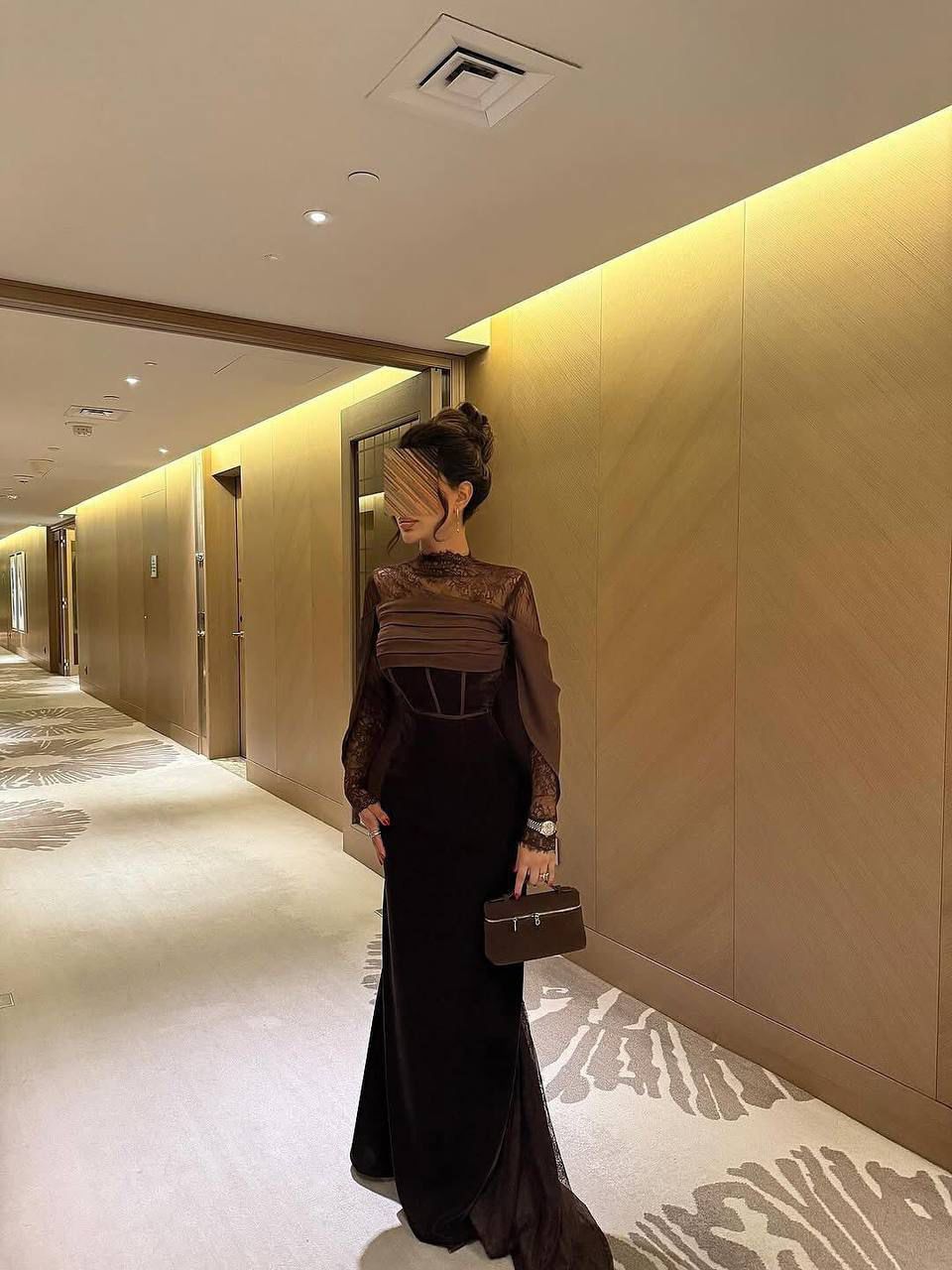 Turkish Evening Dress – Velvet, Satin & Luxury Lace