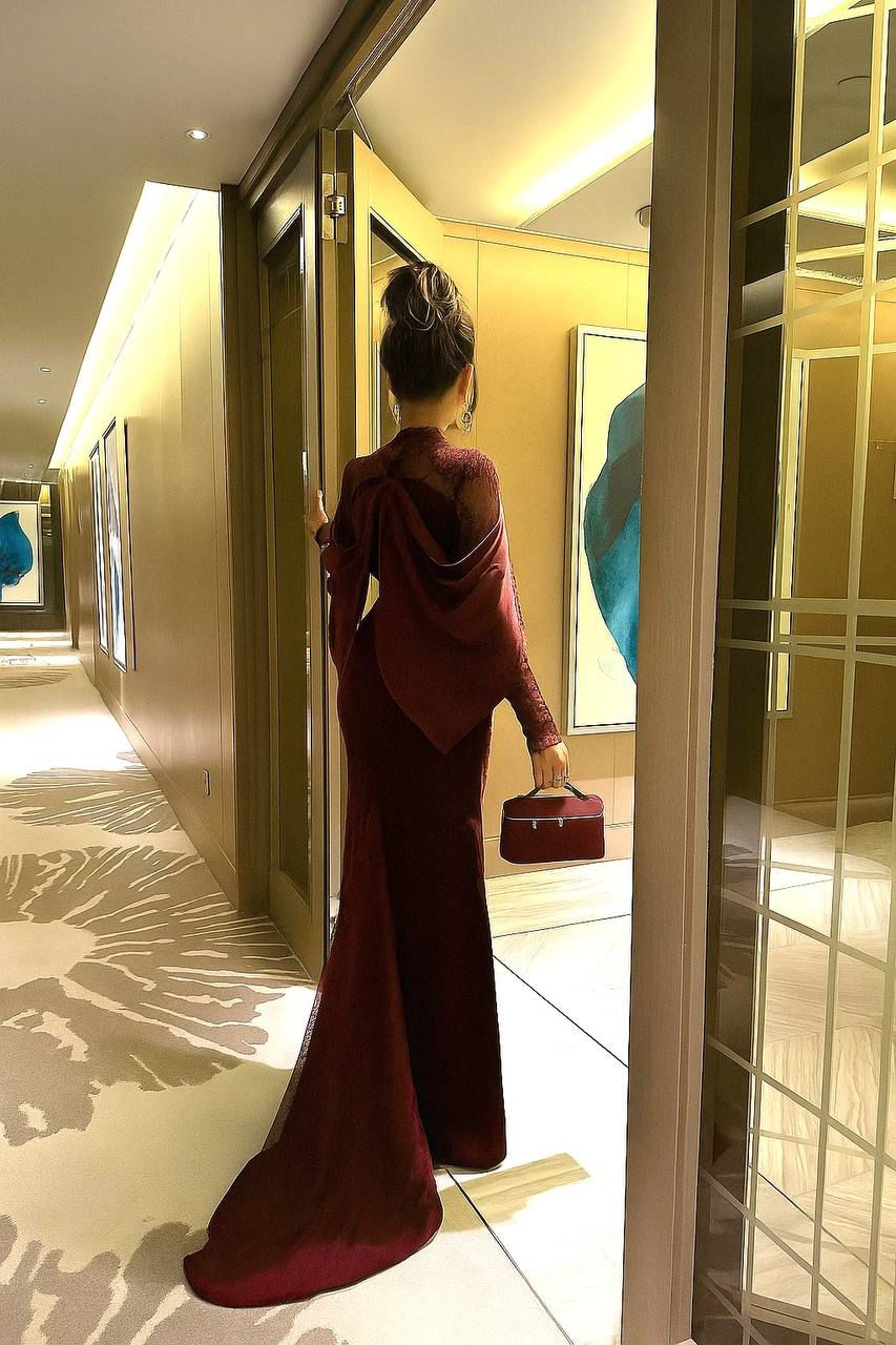 Turkish Evening Dress – Velvet, Satin & Luxury Lace