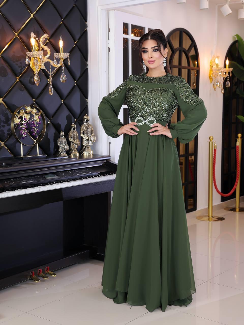 Plus-Size Turkish Modest Dress – Chiffon Wide Skirt & Shiny Bodice