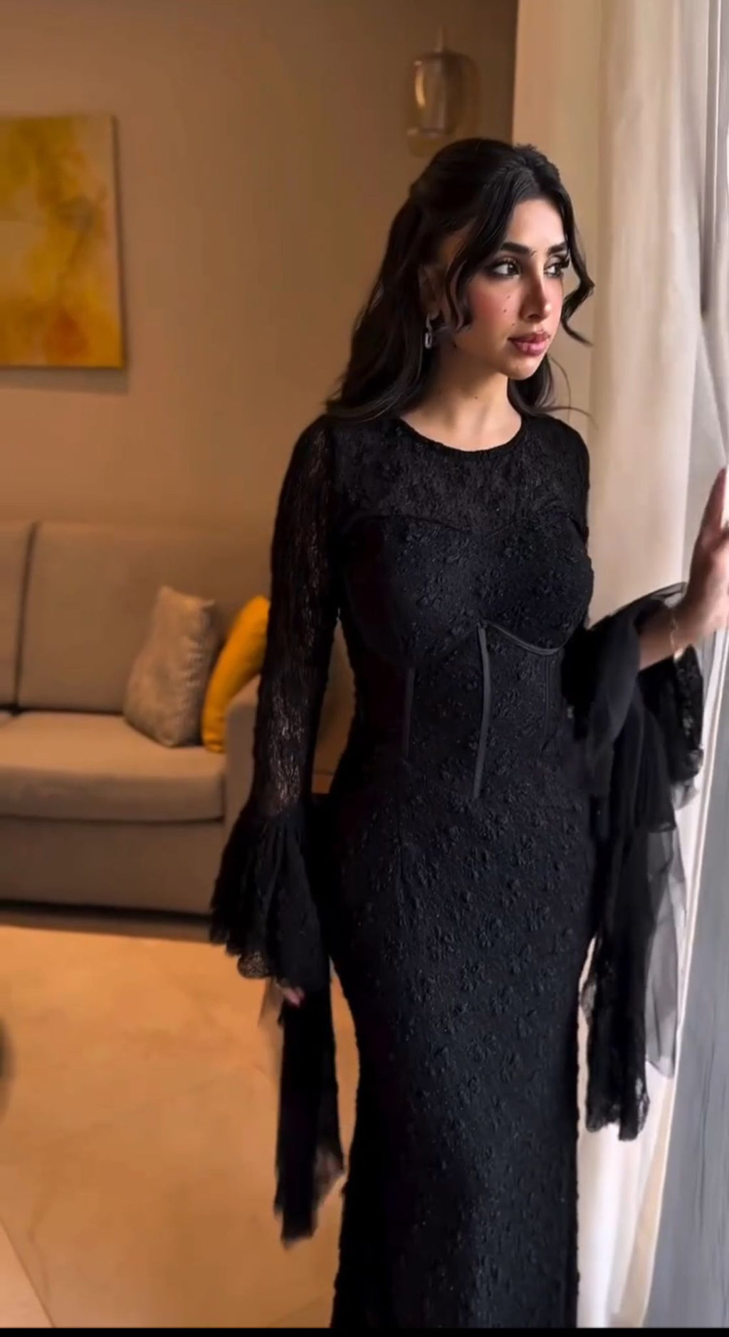 Evening Dress – Full Lace Fabric