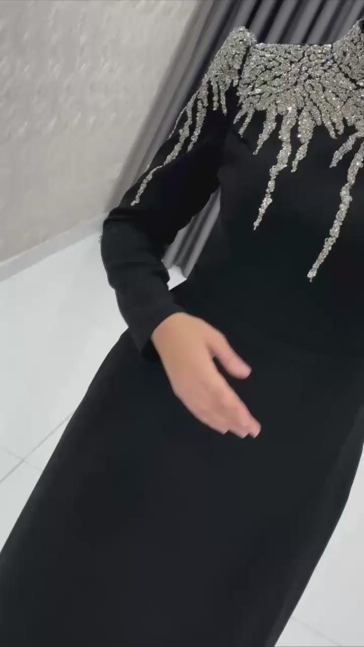 Turkish Double-Fabric Evening Dress with Shiny Accessory & Waist Belt