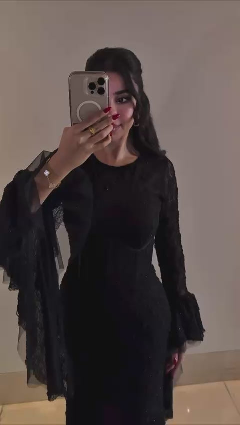 Evening Dress – Full Lace Fabric