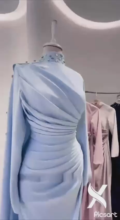 Turkish Modest Dress – Scuba Fabric with Diamond Neck & Shoulder Detail