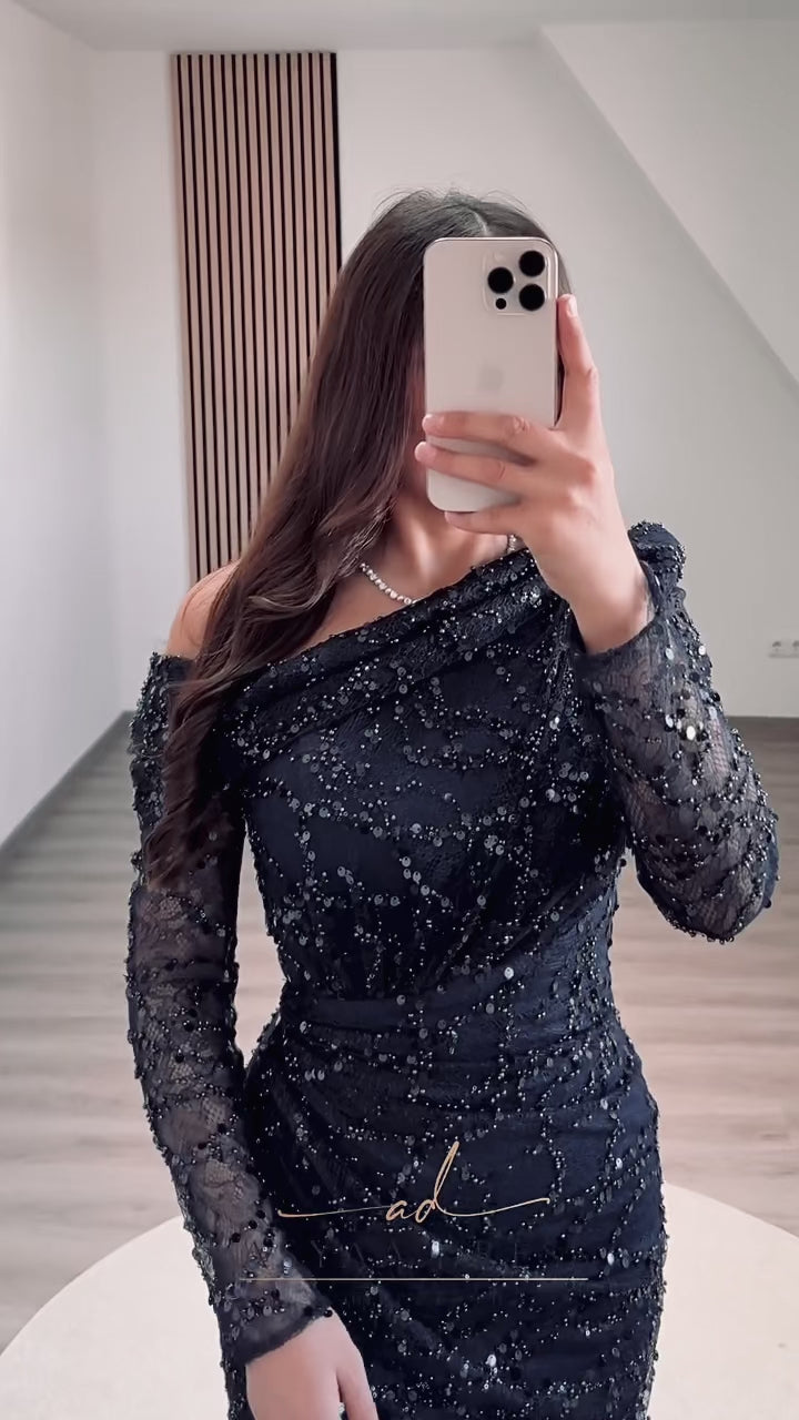 Shiny Evening Dress – Special Occasion Fabric